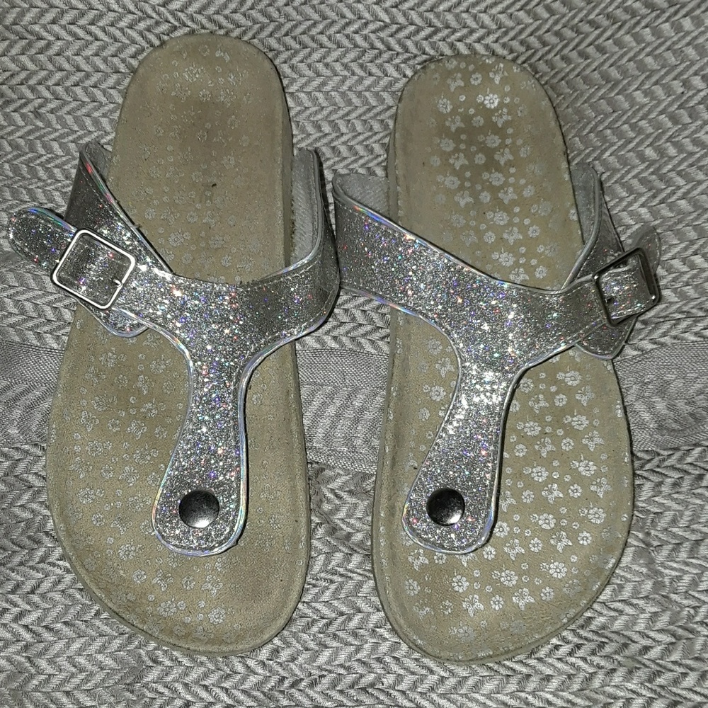 🌠🌠SPARKLY SILVER BURKENSTOCKS🌠🌠